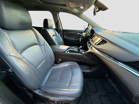 Used 2021 Buick Enclave Essence w/ Sound and Sites Package image 31