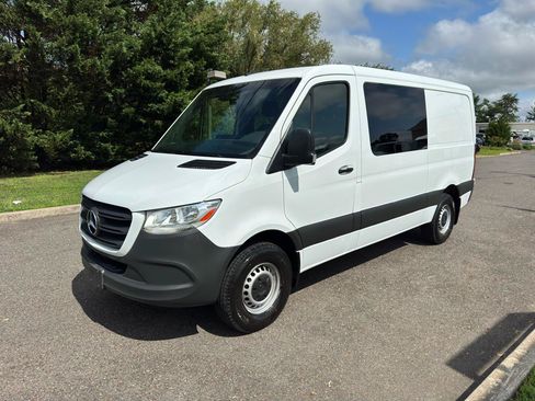 Used 2019 Mercedes-Benz Sprinter 144 image 1