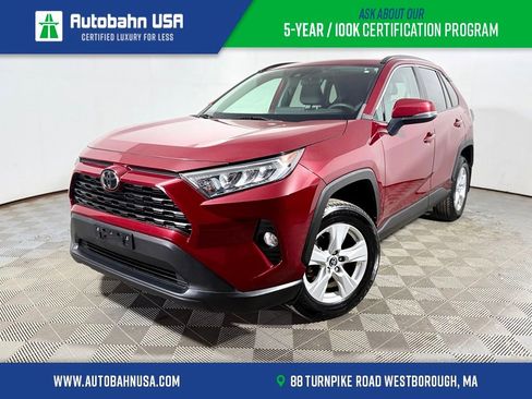 Used 2020 Toyota RAV4 XLE w/ Convenience Package AWD/4WD image 1