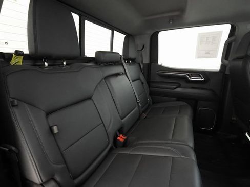 Used 2024 GMC Sierra 1500 SLT w/ SLT Premium Plus Package image 21