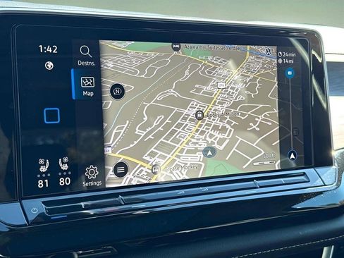 Used 2024 Volkswagen Atlas SEL Premium R-Line image 21