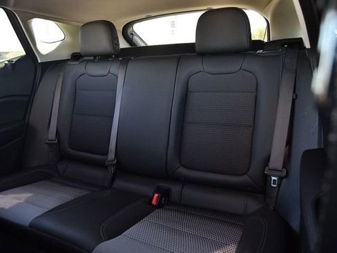 Used 2024 Chevrolet Trax LT image 20