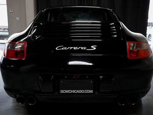 Used 2005 Porsche 911 Carrera S RWD image 18