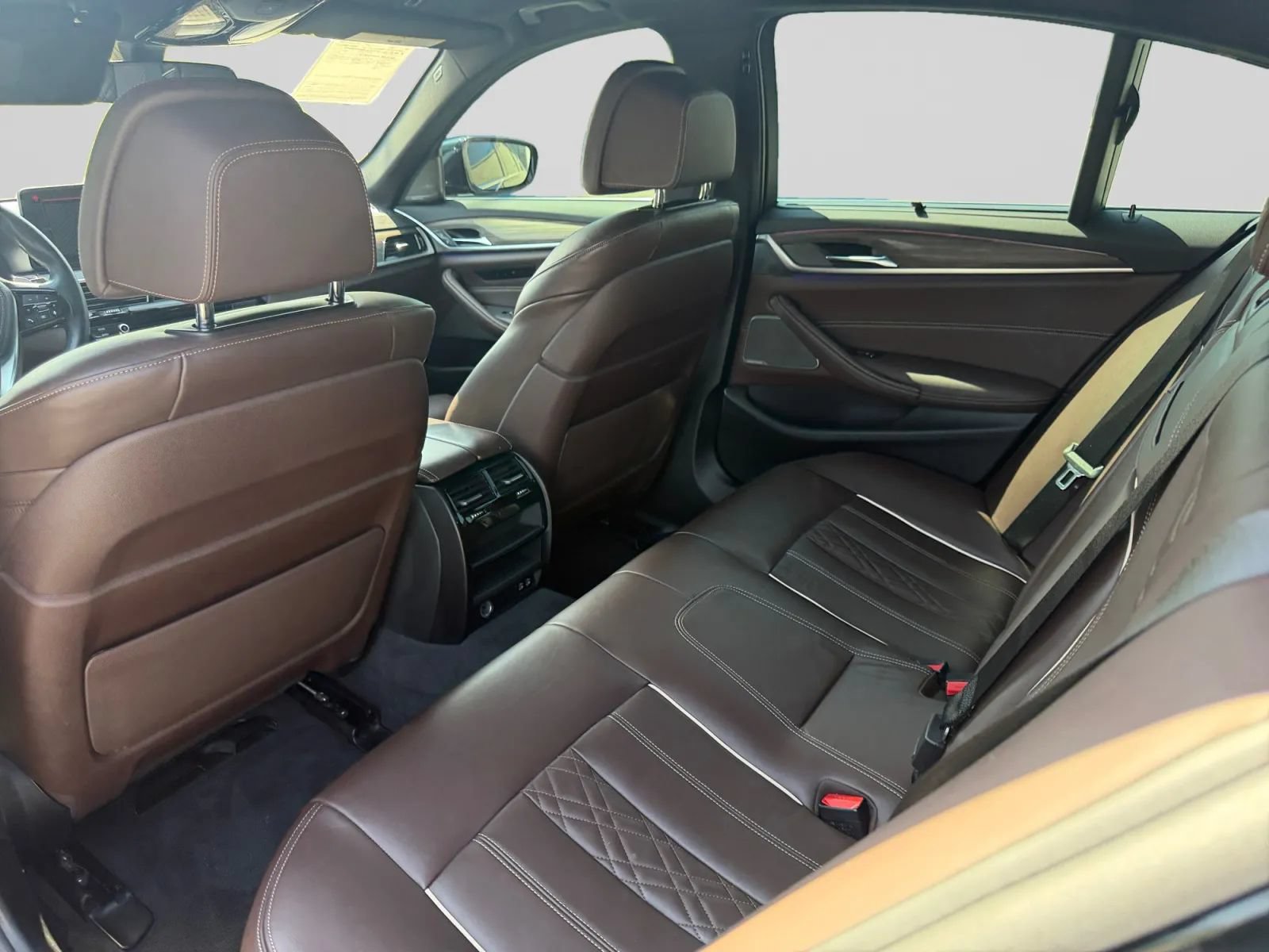 Used 2023 BMW 540i xDrive w/ Premium Package AWD/4WD image 25