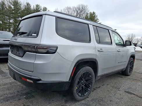 New 2026 Jeep Grand Wagoneer Limited image 4