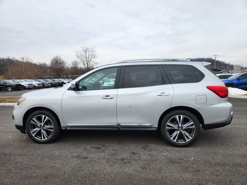 Used 2020 Nissan Pathfinder Platinum AWD/4WD image 19