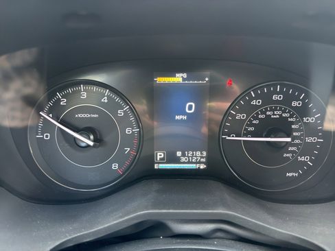 Certified 2022 Subaru Impreza 2.0i AWD/4WD image 12