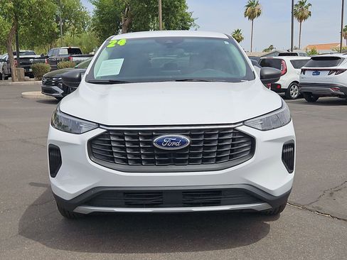 Used 2024 Ford Escape Active FWD image 2