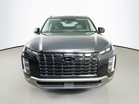 Used 2024 Hyundai Palisade Limited image 2