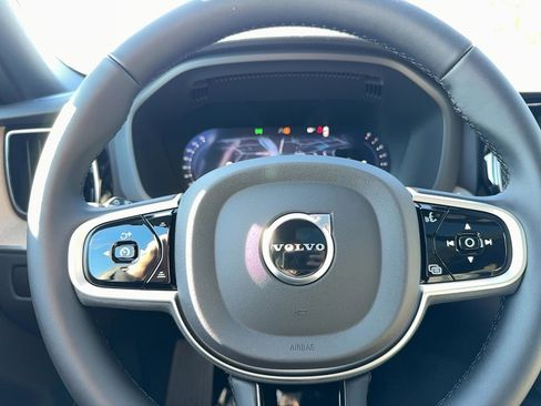 New 2026 Volvo XC60 B5 Core image 19