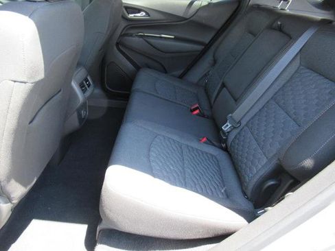 Used 2020 Chevrolet Equinox LT image 30