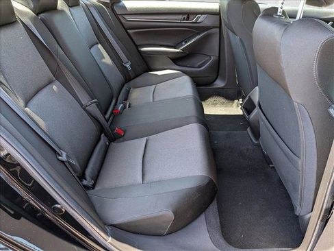 Used 2019 Honda Accord LX image 18