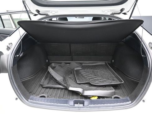 Used 2016 Toyota Prius Three Touring image 29