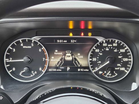 Used 2023 Nissan Rogue SV image 27