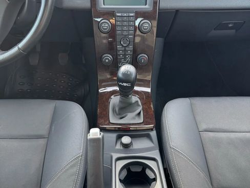 Used 2007 Volvo S40 2.4i image 39