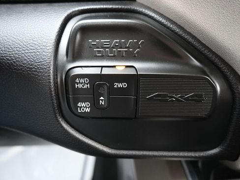 Used 2024 RAM 3500 Laramie AWD/4WD image 24