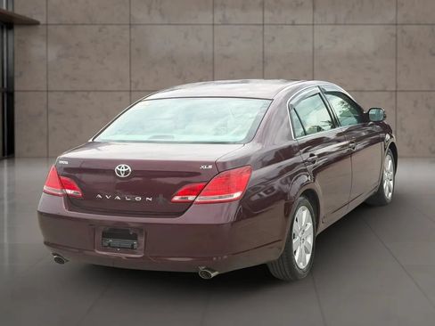 Used 2007 Toyota Avalon XL FWD image 13
