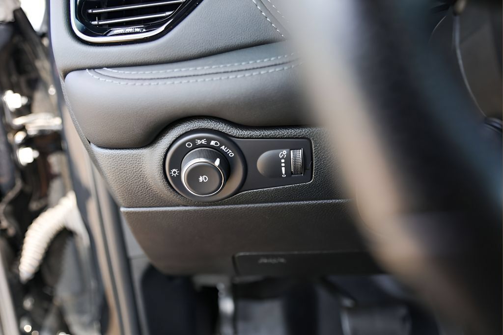 Used 2022 Dodge Durango Citadel RWD image 15