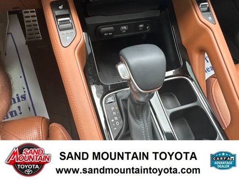 Used 2024 Kia Telluride SX Prestige X-Pro AWD/4WD image 21