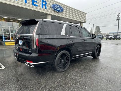 Used 2021 Cadillac Escalade Premium Luxury Platinum image 3