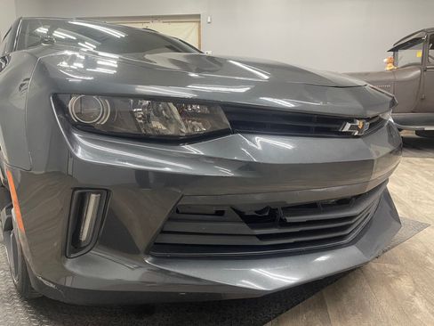 Used 2017 Chevrolet Camaro LS RWD image 4