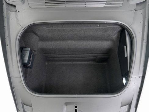 Certified 2025 Porsche 911 Carrera GTS image 30