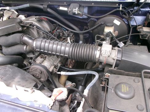 Used 1995 Ford F150 XLT image 37