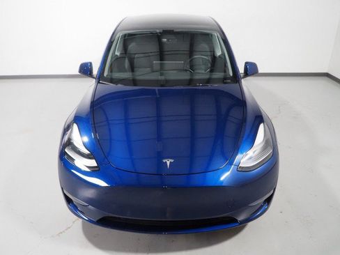 Used 2023 Tesla Model Y Long Range AWD/4WD image 12