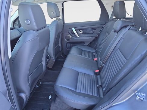 Used 2025 Land Rover Discovery Sport S image 14