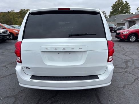 Used 2014 Dodge Grand Caravan SE w/ Quick Order Package 29E SE image 6