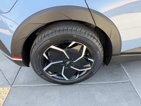 Used 2024 Hyundai Ioniq 5 SEL RWD image 15