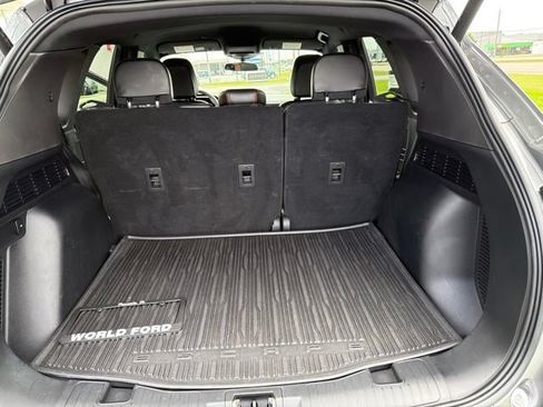 Used 2024 Ford Escape ST-Line w/ Tech Pack #1 FWD image 24