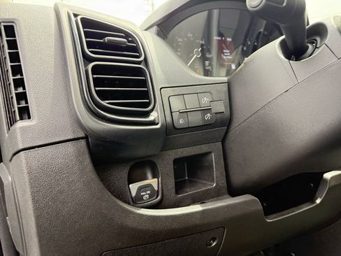 New 2026 RAM ProMaster 3500 w/ Convenience Group FWD image 18