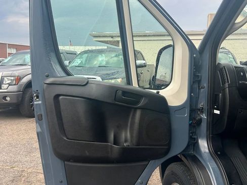 Used 2019 RAM ProMaster 2500 image 9