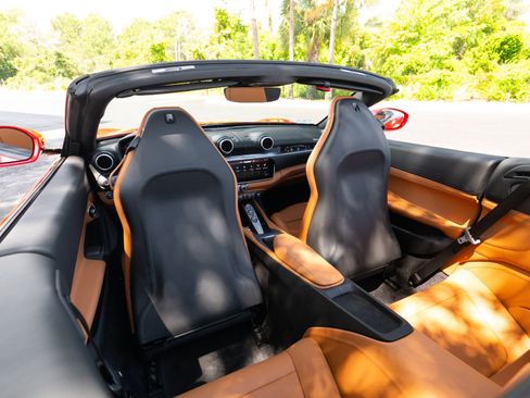 Used 2023 Ferrari Portofino M RWD image 75