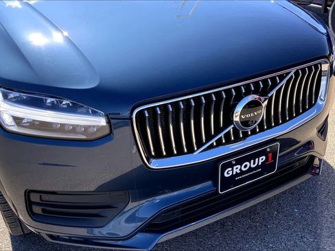 Used 2022 Volvo XC90 T6 Momentum w/ Advanced Package image 30