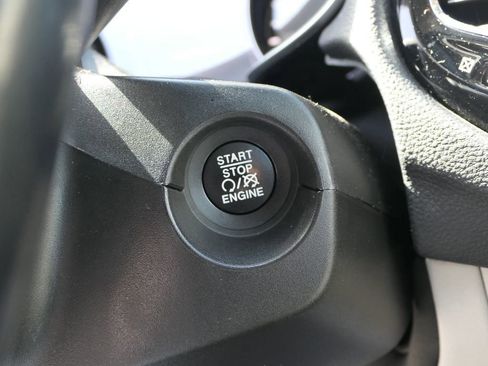 Used 2020 Jeep Compass Limited AWD/4WD image 16