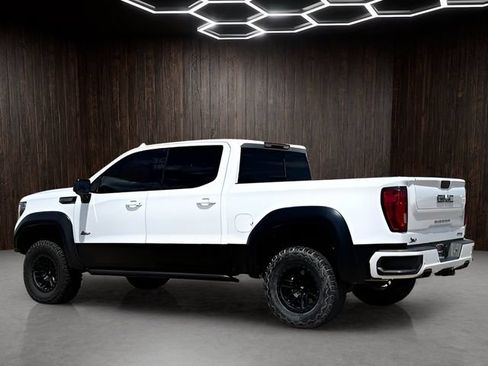 Used 2021 GMC Sierra 1500 AT4 w/ AT4 Premium Package AWD/4WD image 6