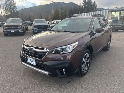 Used 2021 Subaru Outback Limited w/ Popular Package #2 image 3