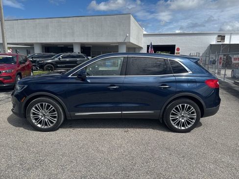 Used 2017 Lincoln MKX Reserve w/ Lincoln MKX Climate Package image 13