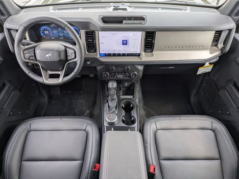 New 2026 Ford Bronco Outer Banks AWD/4WD image 16