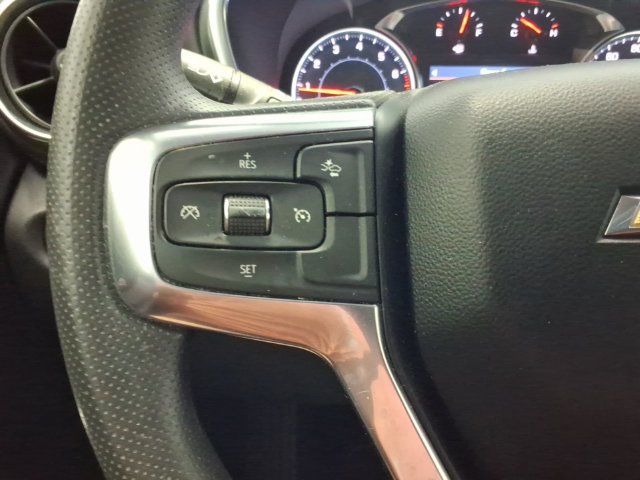 Used 2023 Chevrolet Blazer LT w/ Convenience Package FWD image 17