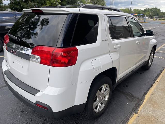 Used 2015 GMC Terrain SLE FWD image 4