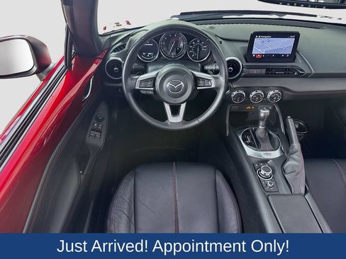 Used 2019 MAZDA MX-5 Miata Grand Touring RWD image 28