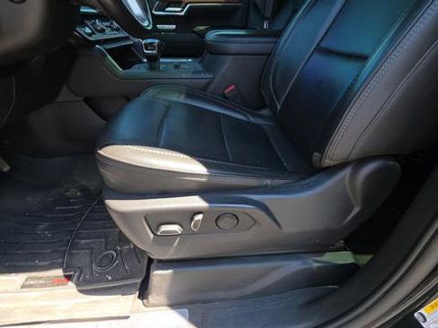 Used 2022 GMC Sierra 1500 Denali w/ Denali Reserve Package image 11