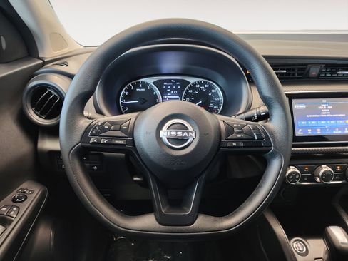 Certified 2025 Nissan Kicks Play S FWD image 19