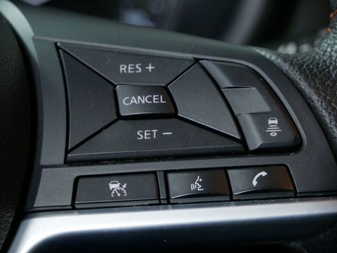 Used 2023 Nissan Kicks SR image 26