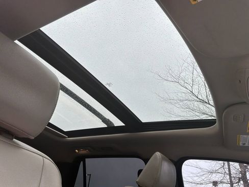 Used 2021 Ford Expedition XLT image 29