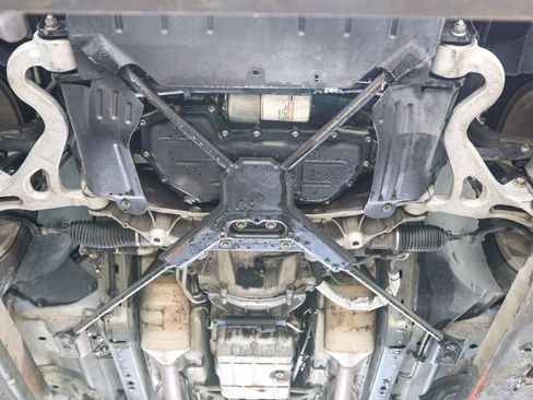 Used 2005 Ford Thunderbird RWD image 32