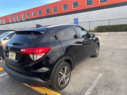 Used 2021 Honda HR-V EX image 4